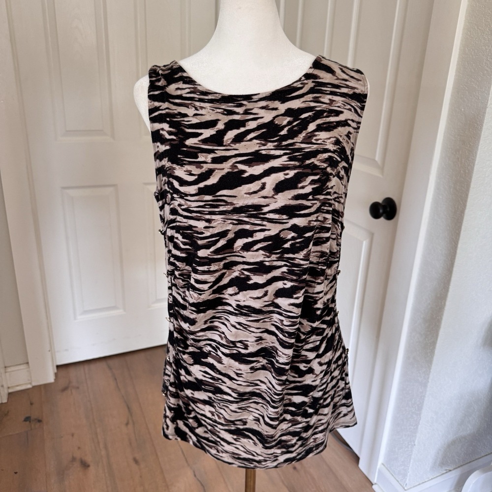 Dana Buchman Brown Animal Print Slinky Sleeveless Blouse Top Womens Sz M Dressy